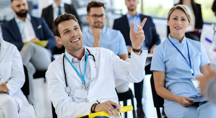 Healthcare workflow and AI support
